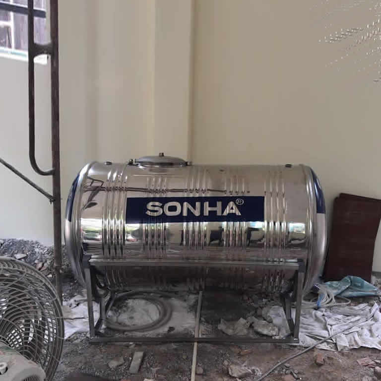 Bồn inox Sơn Hà 700L ngang