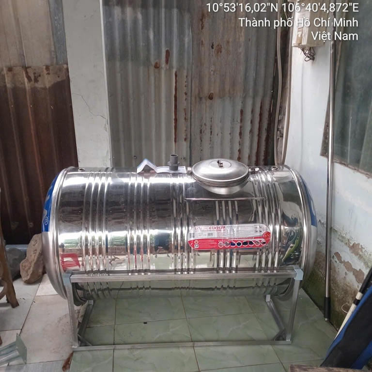 Bồn inox Sơn Hà 700 lít ngang