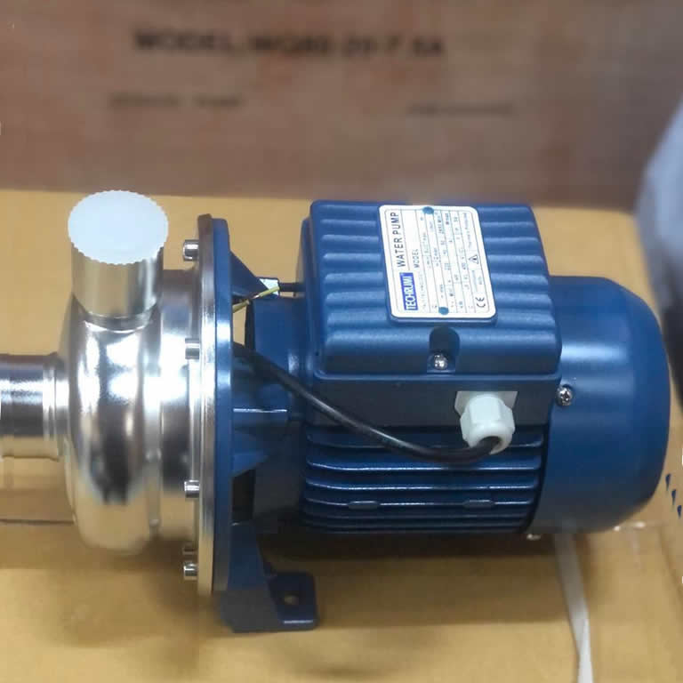 May-bom-nuoc-dau-tron-inox-Techrumi-SS120-20-ALolaco Máy bơm TECHRUMI SS120/2.0 (2Hp)